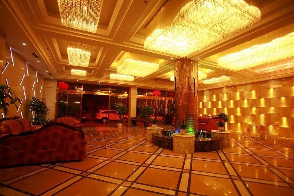 Konggang Holidy Hotel Shuangliu Chengdu Exteriör bild